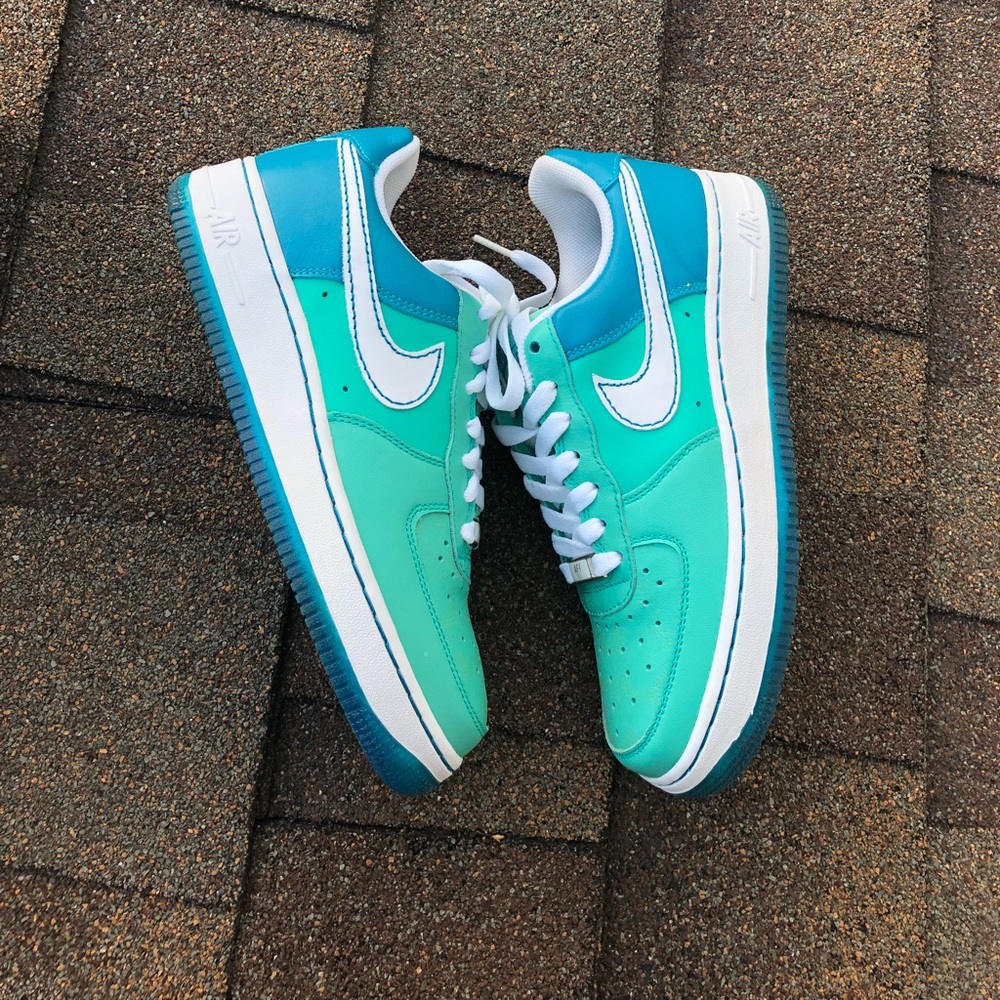 Women Air Force 1 07' - Never Worn